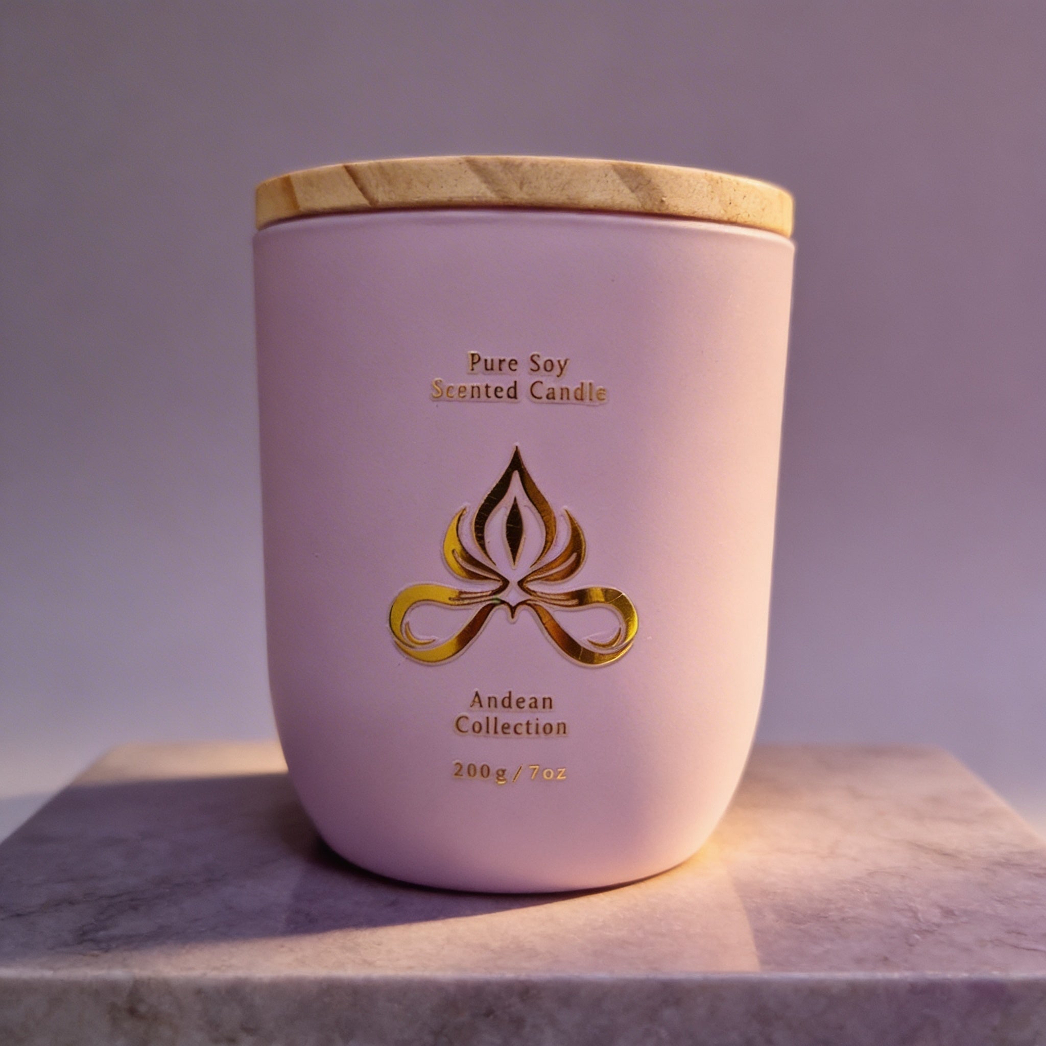 Pure Soy & Coconut Scented Candle – Lavender & Green Tea